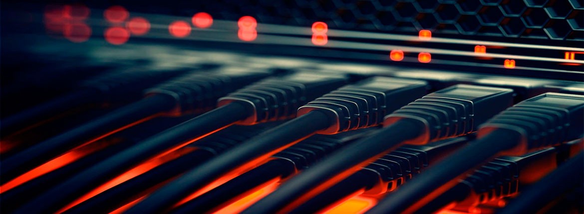 Gabinetes de Pared , Piso, Racks, Servidores, Proyectores, Switch