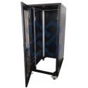 Gabinete de Piso 42RU 2.10 mts altura 0.60 x 1.00 mts de fondo 4 ruedas