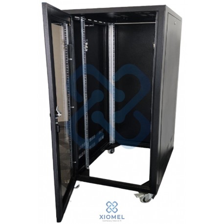 Gabinete de Piso 38RU 1.80 mts altura 60 x 1.00 mts de fondo 4 ruedas
