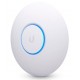 Punto de Acceso Ubiquiti UniFi U6+ WiFi 6, 5 GHz (RADIO 2x2 y ) sin Inyector
